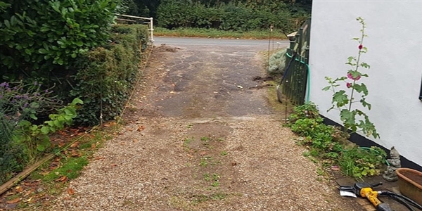 Signs it is time to Resurface your Driveway